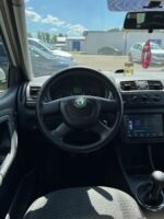 Skoda Fabia, II Рестайлинг 2011 год, — изображение 17
