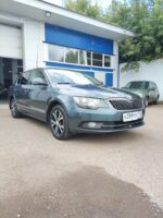 Skoda Superb, II Рестайлинг 2014 год, — изображение 3